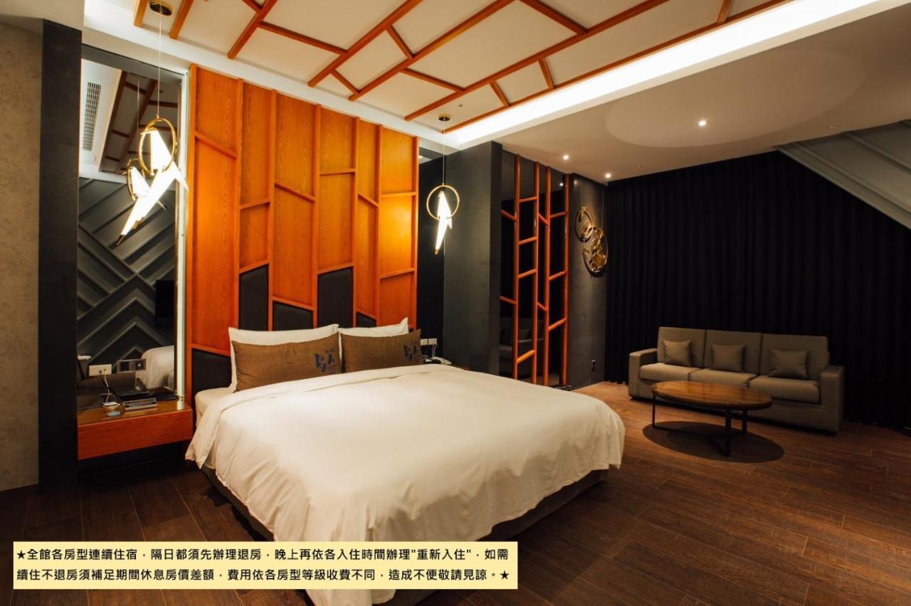 Birdman Motel Taichung Luaran gambar