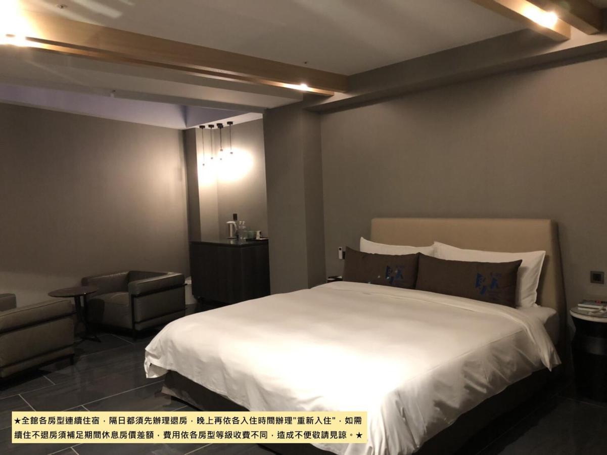 Birdman Motel Taichung Luaran gambar